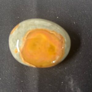 Polychrome, palm, stone, medium size